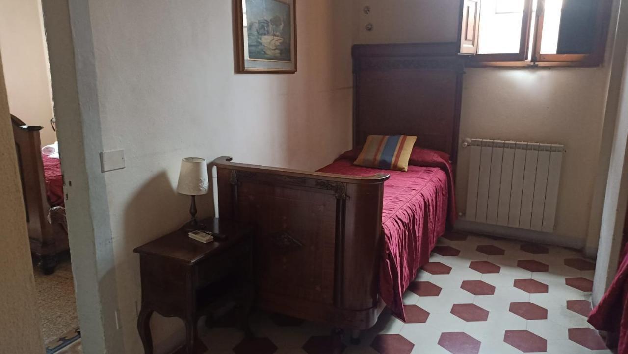 Centro Storico Pisa Bed & Breakfast ภายนอก รูปภาพ