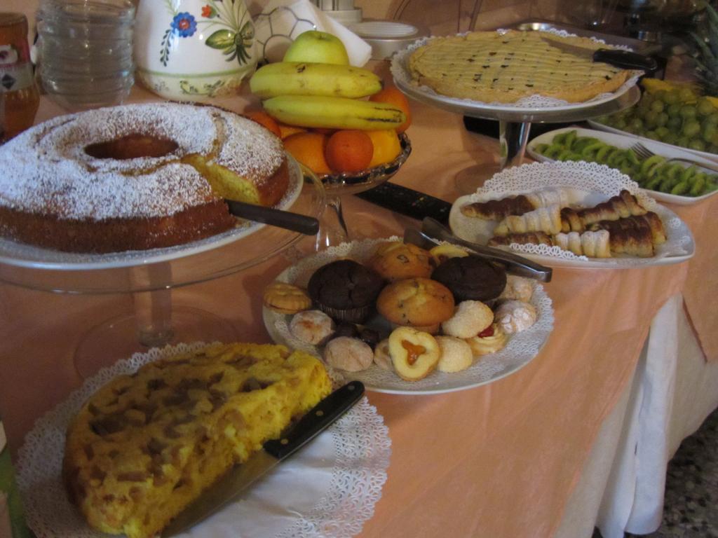 Centro Storico Pisa Bed & Breakfast ภายนอก รูปภาพ